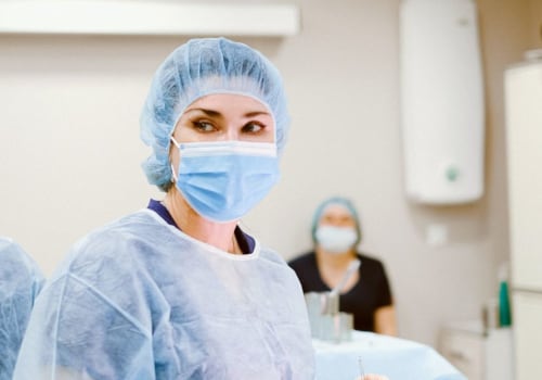 What is better a plastic surgeon or cosmetic surgeon?